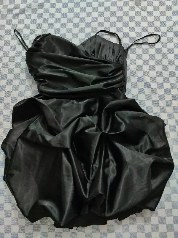 لباس مجلسی عروسکی|لباس|تهران, کیانشهر|دیوار