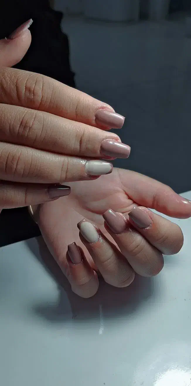 اموزش کاشت ناخون میکاپ|خدمات آموزشی|بافت, |دیوار