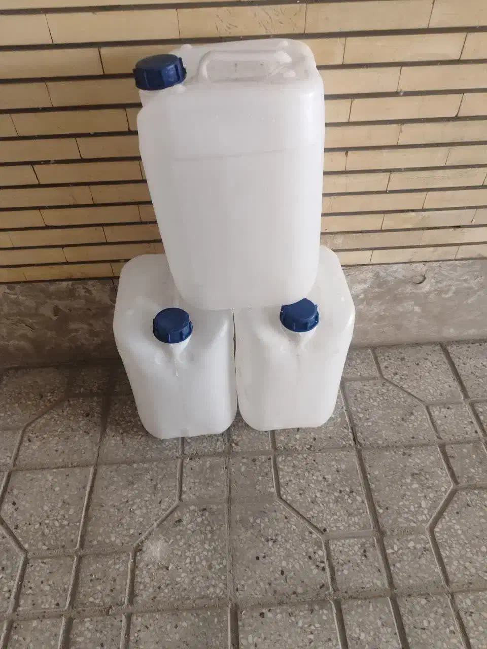 ۲۰ لیتری نو|ظروف نگهدارنده، پلاستیکی، یک‌بارمصرف|اصفهان, کوی گلزار|دیوار