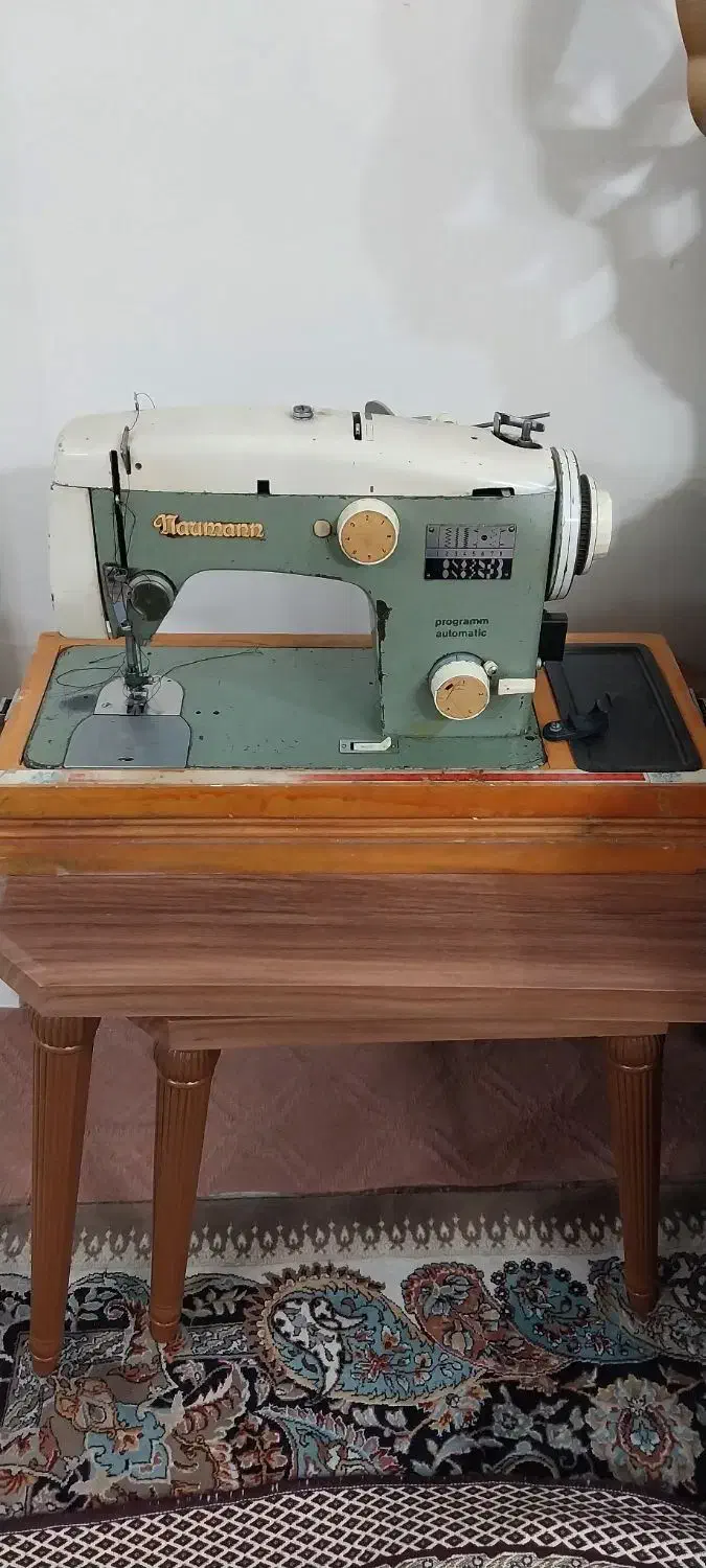 چرخ خیاطی المانی خیلی قدیمی عتیقه گلدوزی|چرخ خیاطی و ریسندگی|تهران, وصفنارد|دیوار