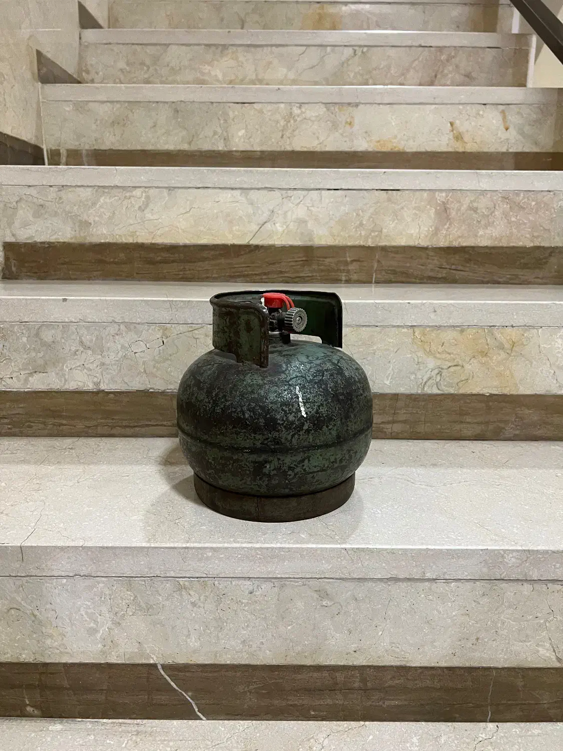 پیک نیک ۳ کیلویی|اجاق گاز و لوازم برقی پخت‌وپز|تهران, قیطریه|دیوار