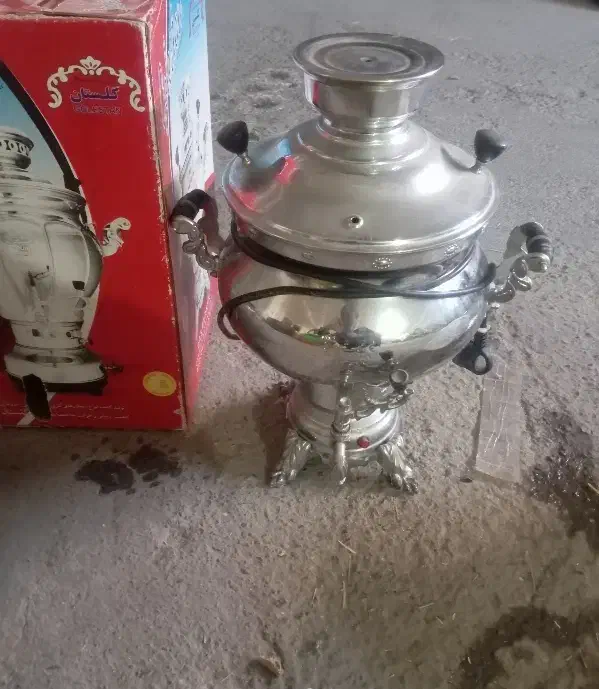 یک عدد سماور برقی|سماور، چای‌ساز، قهوه‌ساز|زاهدان, |دیوار