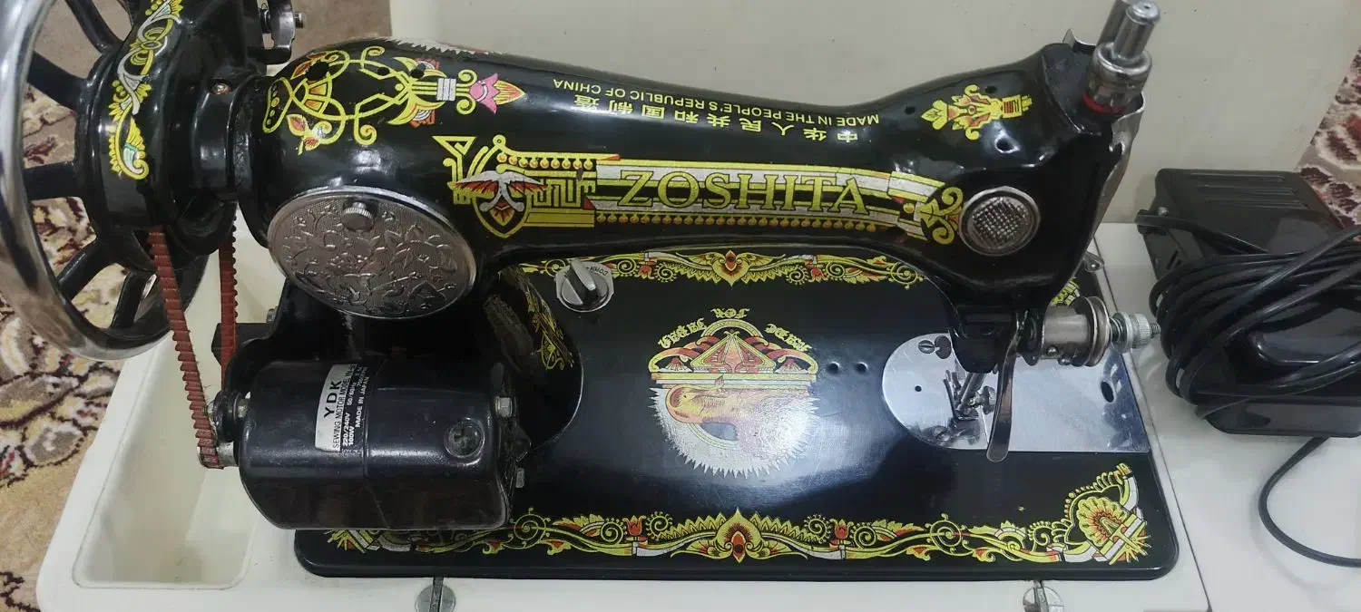 چرخ خیاطی مشکی کامل با قاب|چرخ خیاطی و ریسندگی|حمیدیه, |دیوار