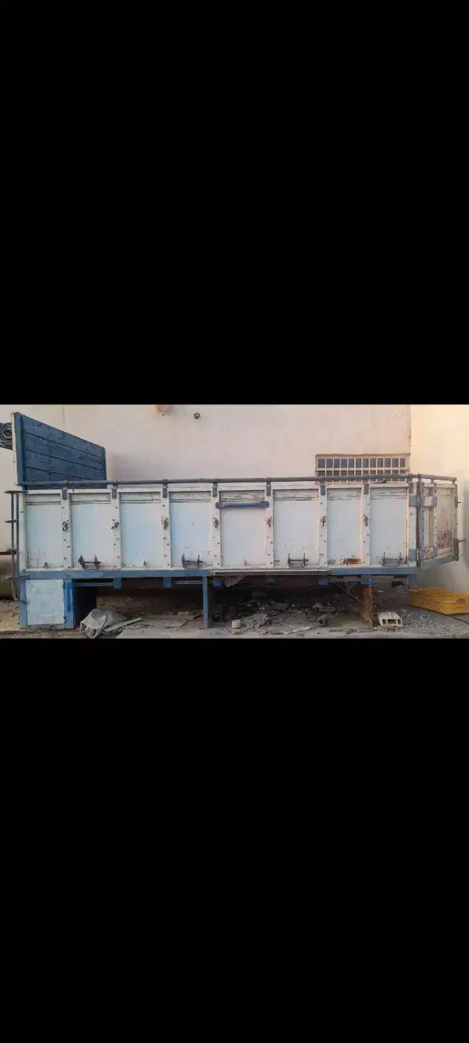 اتاق بار چوبی فلزی تمیز قیمت مناسب|خودرو سنگین|سیریک, |دیوار