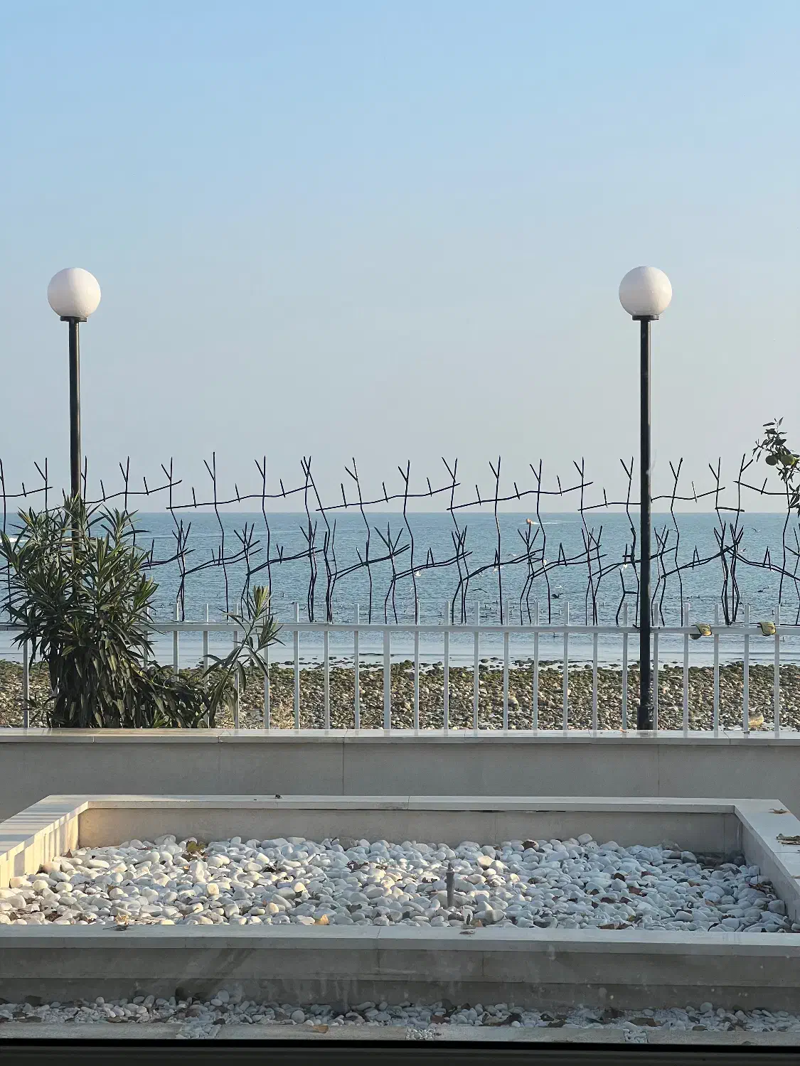 ساحلی پلاک یک دریا سه خواب نوساز دربست|اجارهٔ کوتاه‌مدت ویلا و باغ|تنکابن, |دیوار