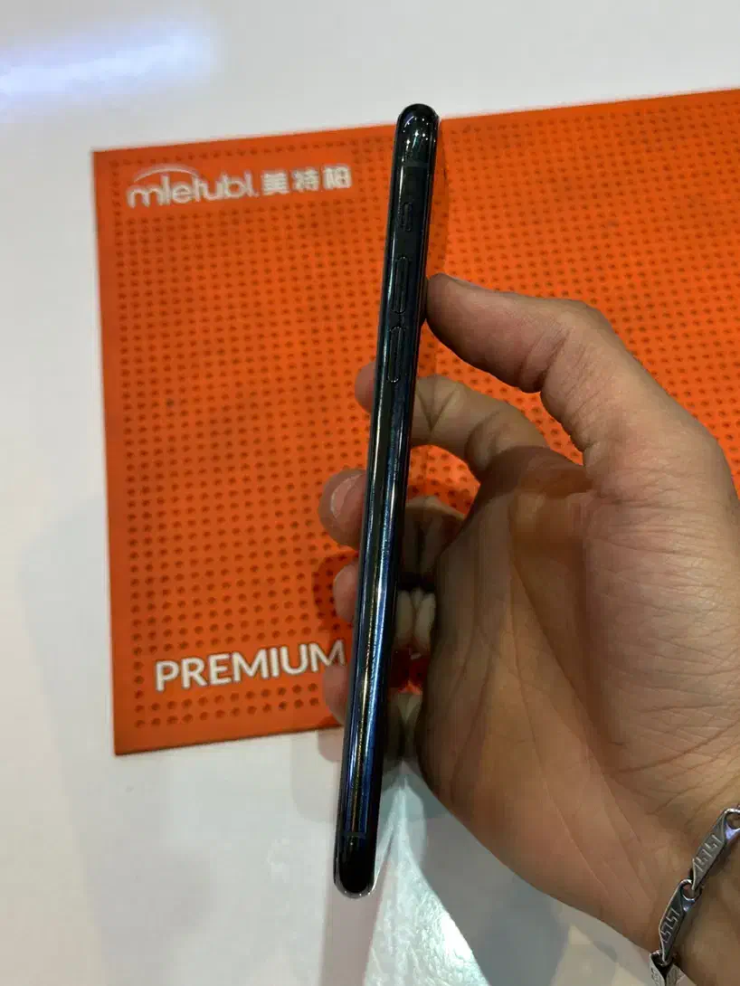 11 pro max 256 z/a|موبایل|تبریز, |دیوار