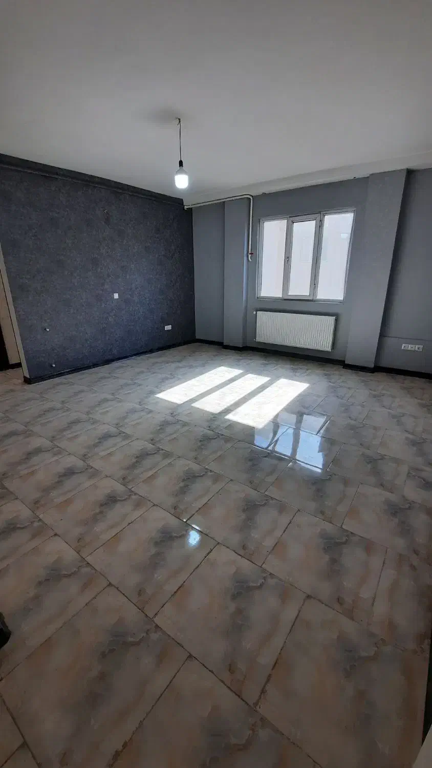 آپارتمان 82 متری با پارکینگ|فروش آپارتمان|هشتگرد, شهرک گلها|دیوار