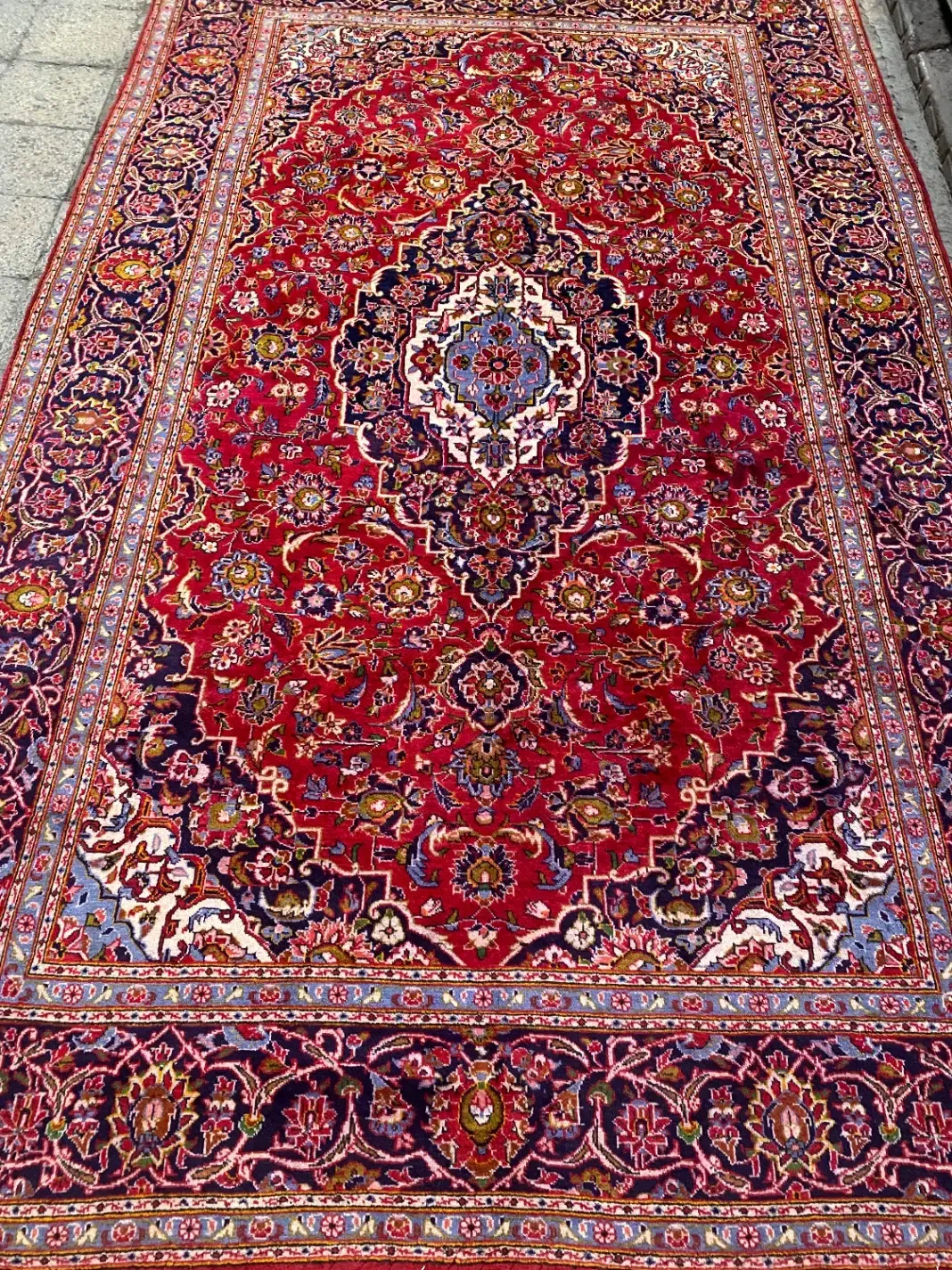 فرش ۲در ۳.۵تقریبا ۶متری|فرش|بناب, |دیوار