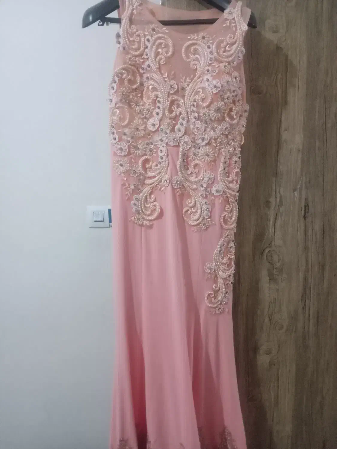 لباس|لباس|نسیم‌شهر, |دیوار