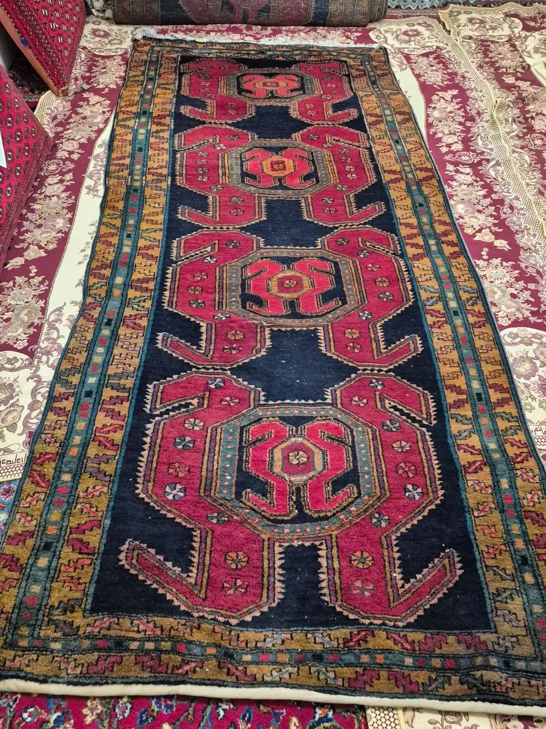 فروش فرش دستبافت|فرش|ملایر, |دیوار