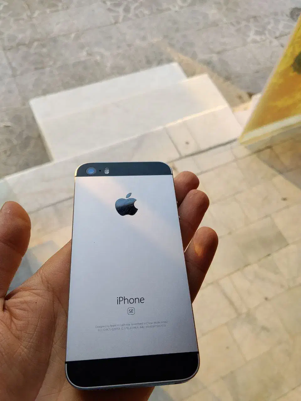 Iphone se 64 gig lla|موبایل|مشهد, استاد یوسفی (شهرک غرب)|دیوار