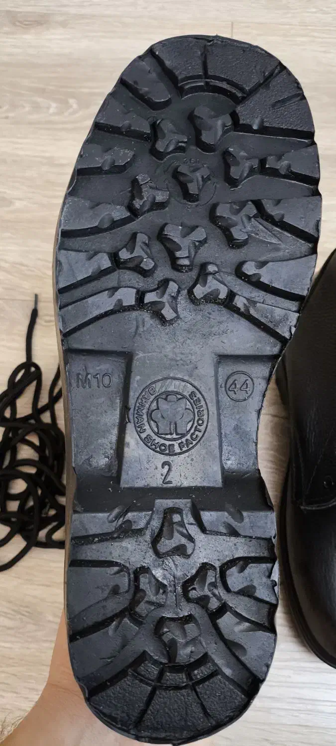 پوتین سربازی (سفارش آماد و پشتیبانی ناجا)|کیف، کفش، کمربند|سهند, |دیوار