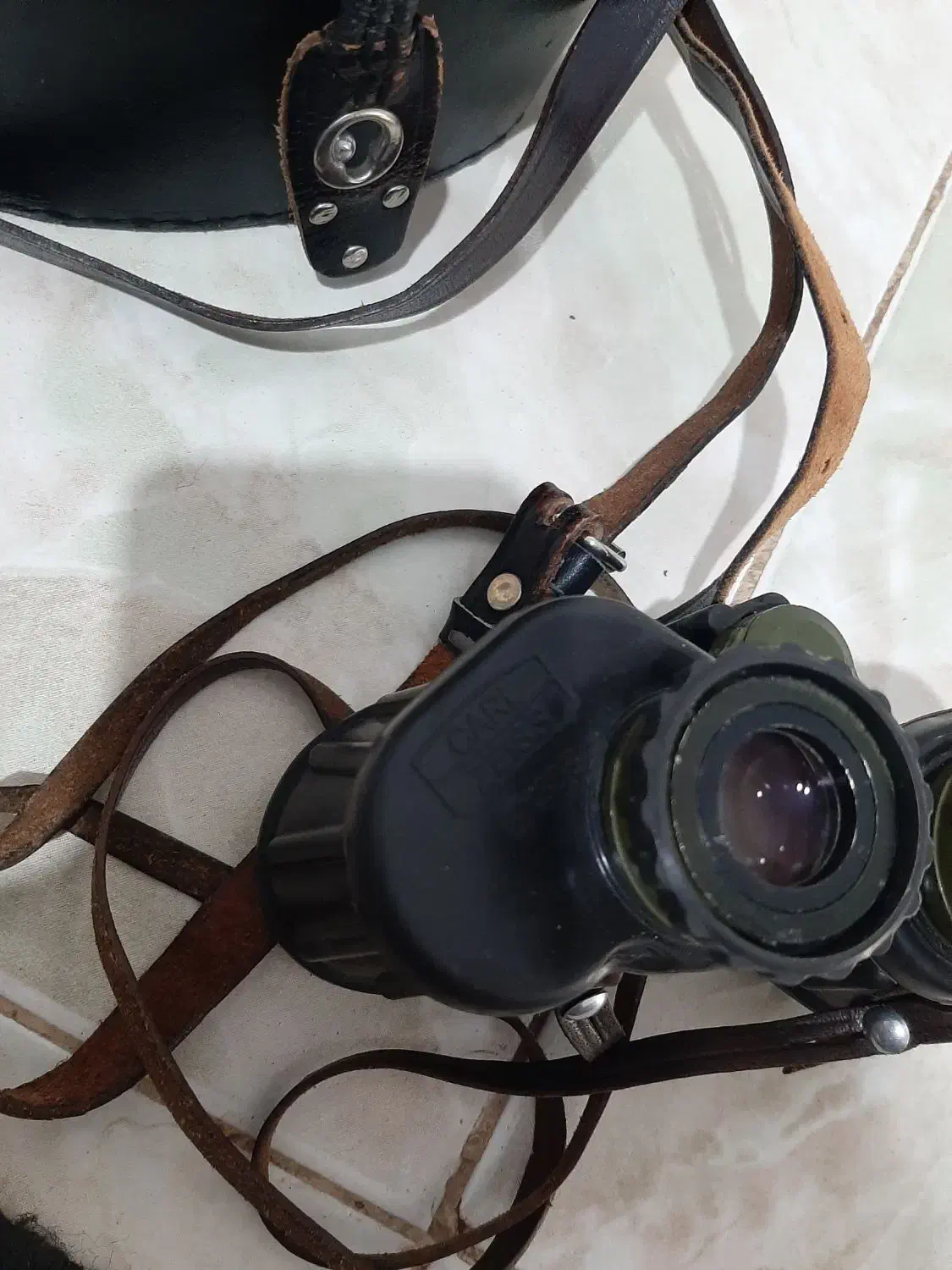 دوربین شکاری قدیمی|کوهنوردی و کمپینگ|شیراز, تندگویان|دیوار