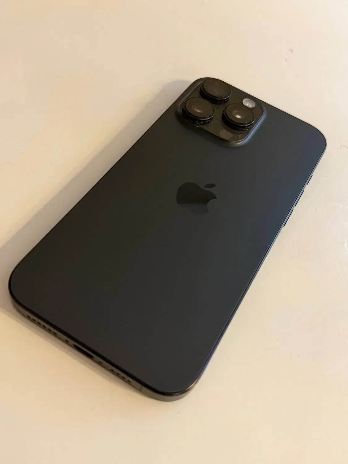 آیفون ۱۶ پرومکس فروش نقدی|موبایل|تبریز, |دیوار