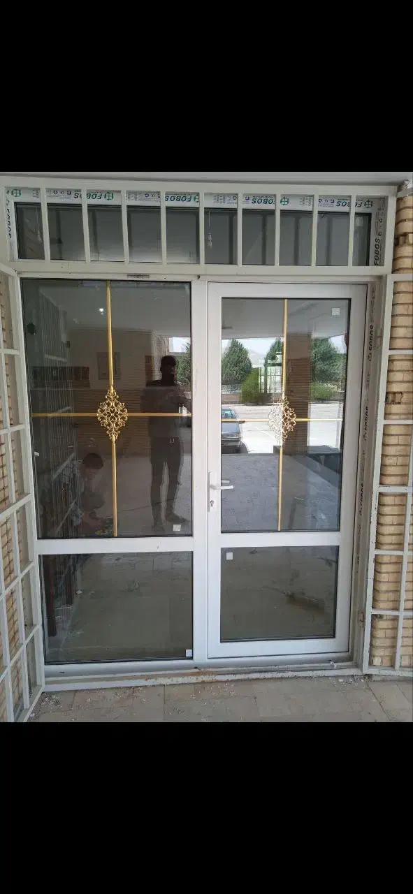 تولید کننده پنجره دوجداره upvc درب سرویس توری|خدمات پیشه و مهارت|اراک, |دیوار