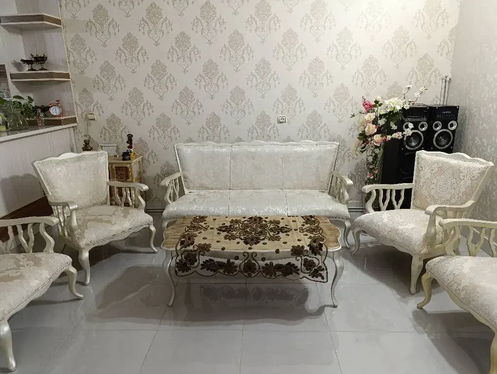 مبل ۷نفره مدل چپنتر نو|مبلمان خانگی و میز عسلی|خرم‌آباد, |دیوار