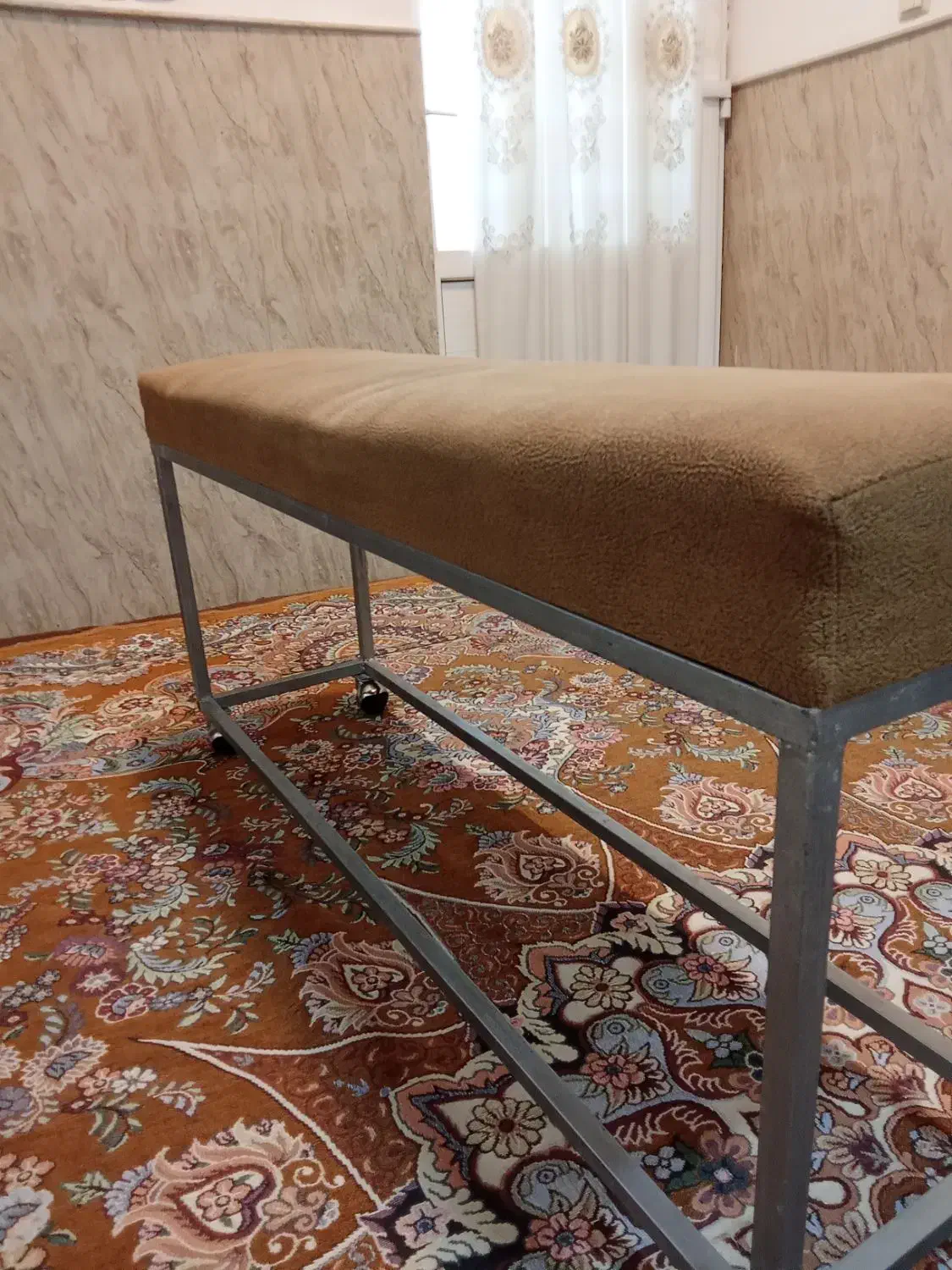 نیمکت،صندلی،چهارپایه|صندلی و نیمکت|رفسنجان, |دیوار