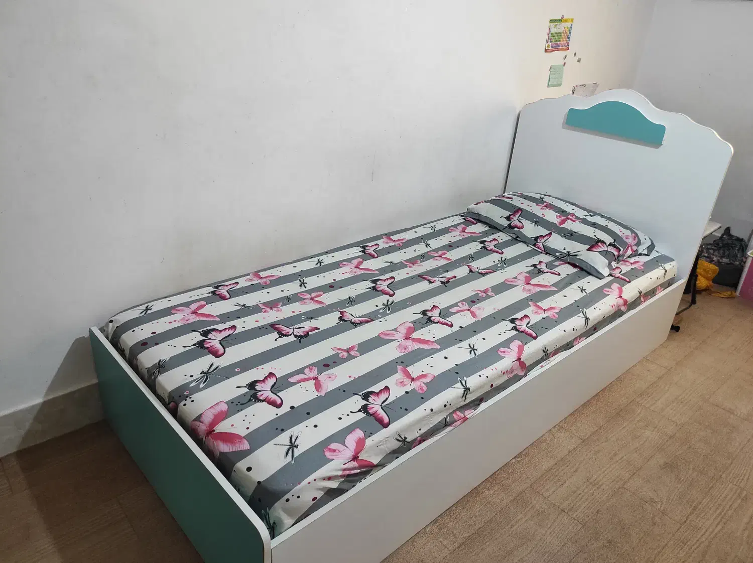 تخت خواب تک نفره|تخت و سرویس خواب|گرگان, |دیوار