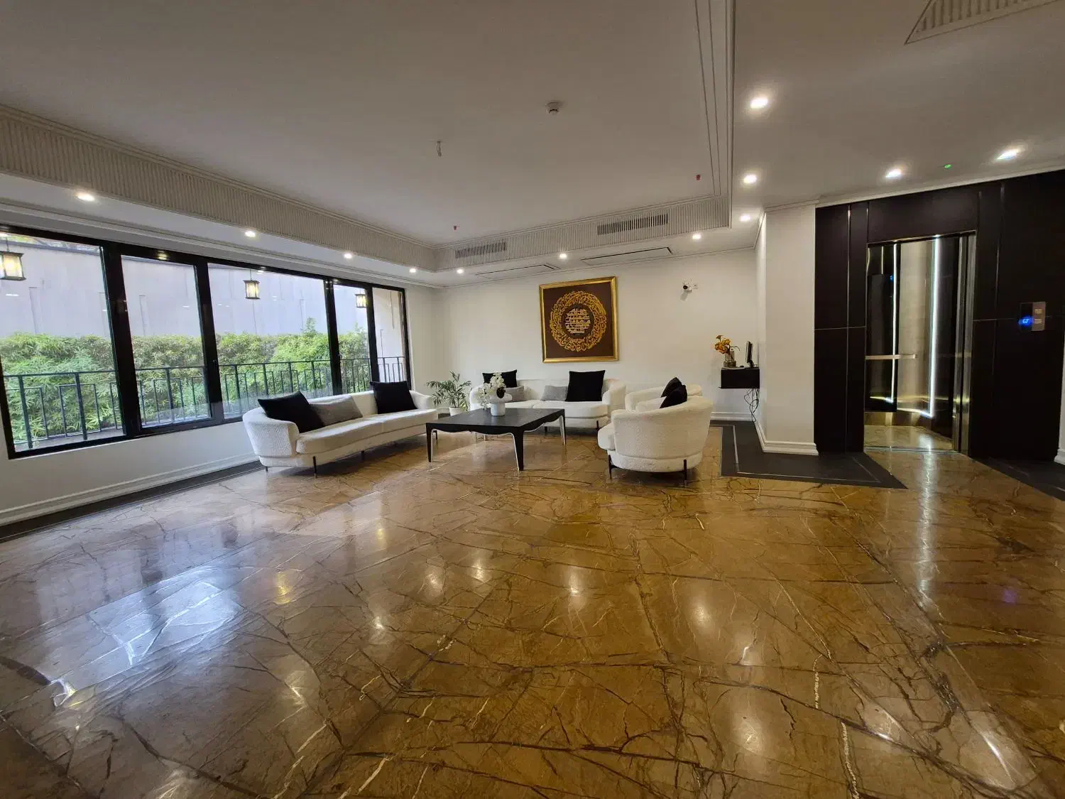 ۲۵۰متر۳خواب ۱ مستر شیک میدان احتشامیه