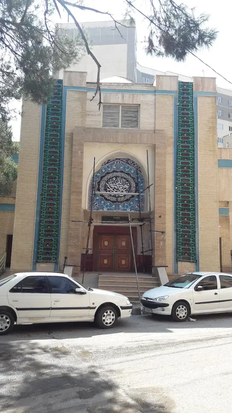 آپارتمان مجتمع کاج باغ کشاورزی (بلوار زربنکوب)|فروش آپارتمان|خرمآباد, |دیوار