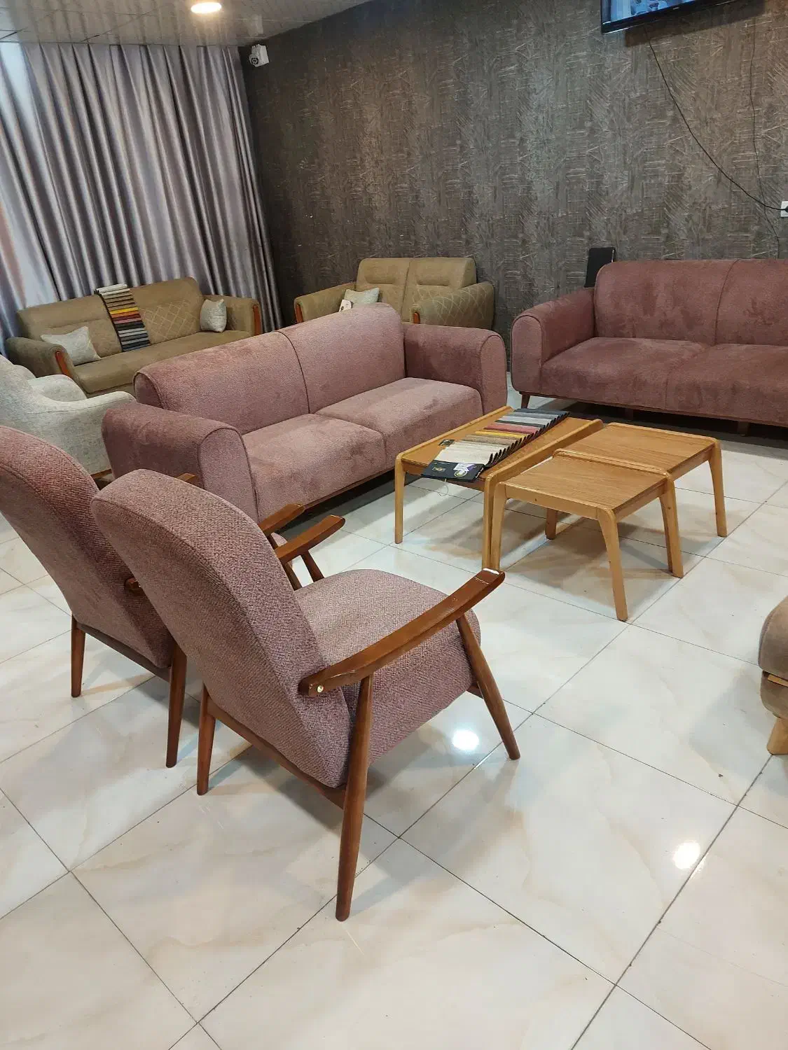 مبل مینیمال  اقساطی|مبلمان خانگی و میز عسلی|زنجان, |دیوار