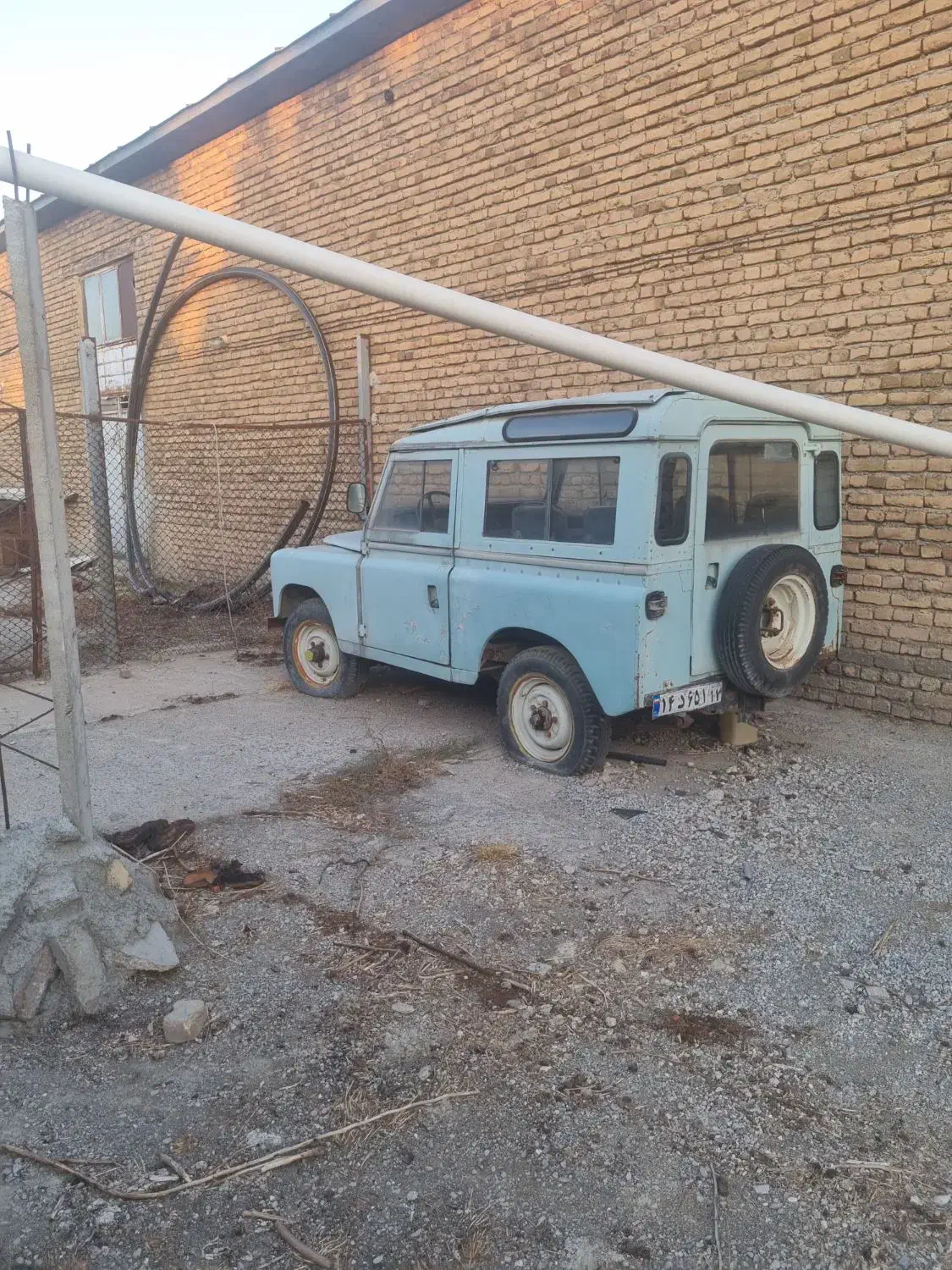 لندروور مدل۶۵|خودرو کلاسیک|ارومیه, |دیوار