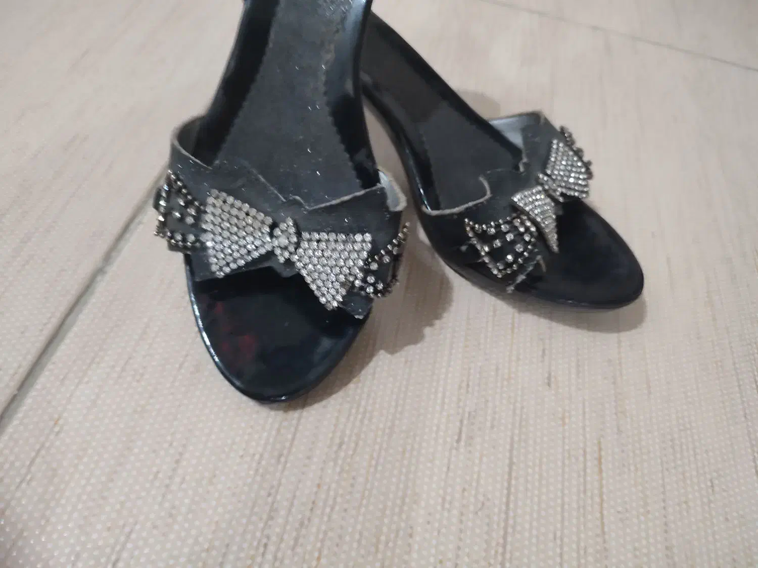 دمپایی روفرشی مجلسی|کیف، کفش، کمربند|کرمانشاه, |دیوار