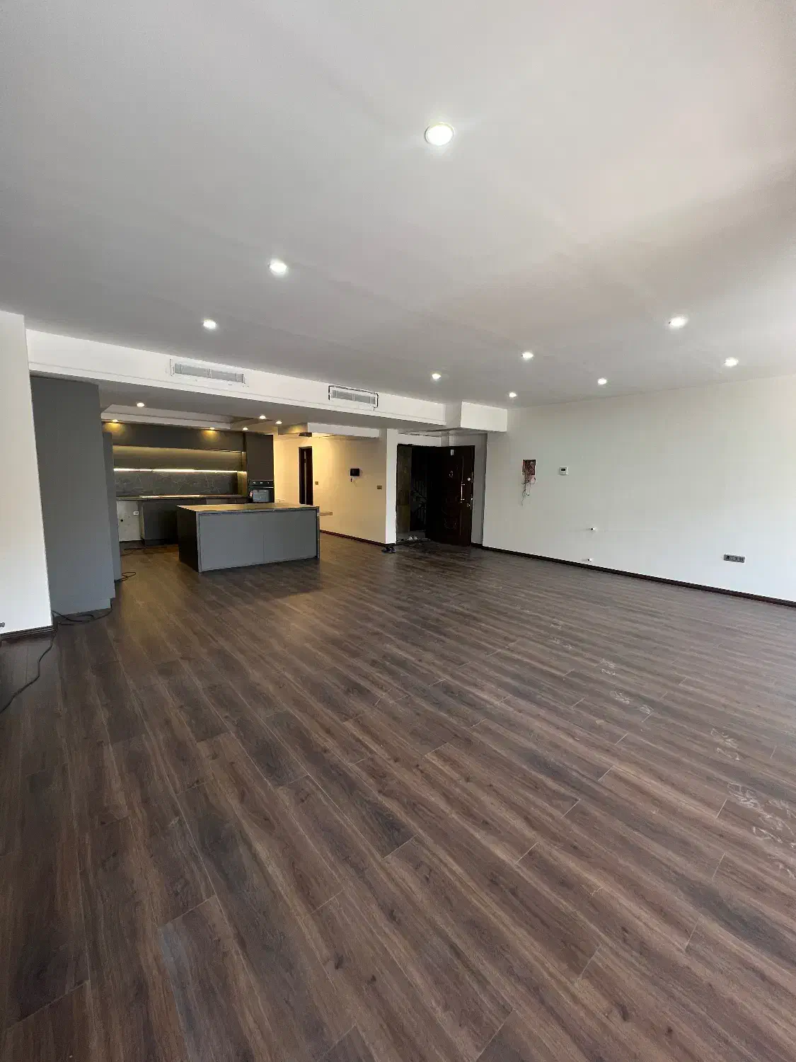 امام جمعه، شخصی ساز، کلید نخورده، ۳ خواب|فروش آپارتمان|کرمان, |دیوار