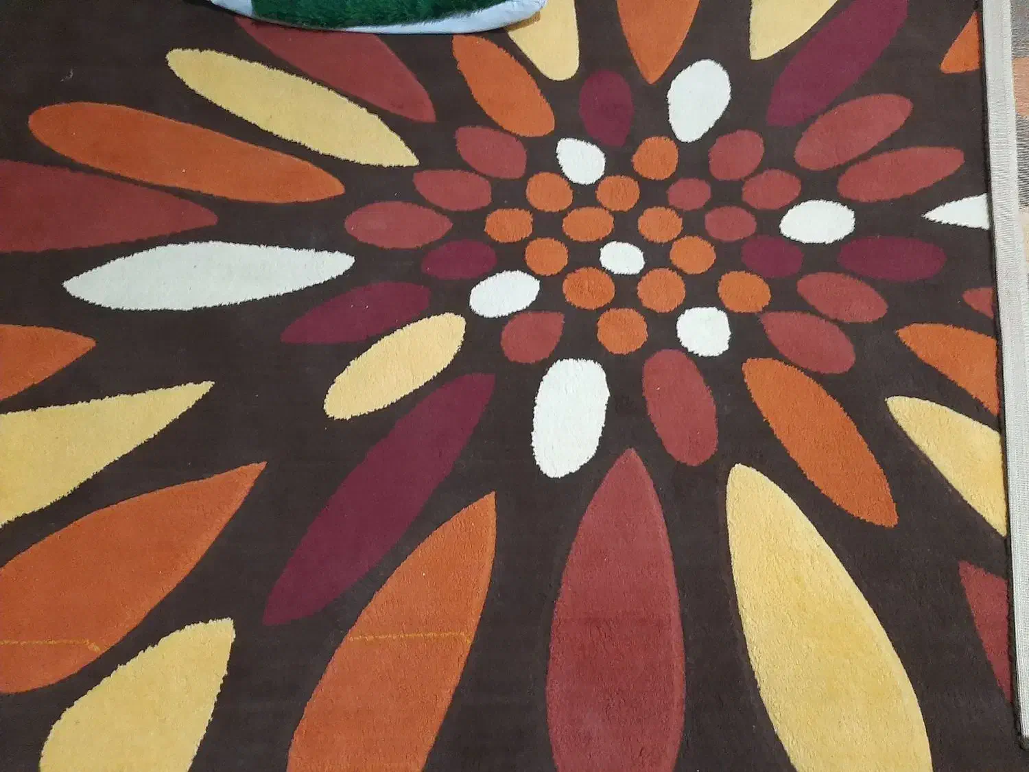 فرش فانتزی سالم|فرش|چهارباغ, |دیوار