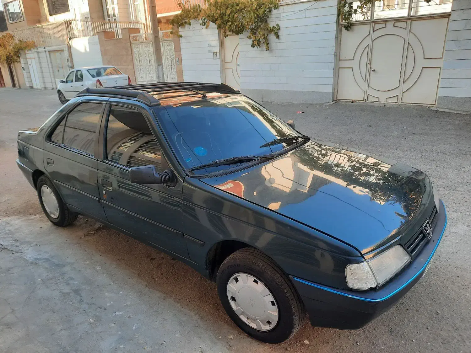 ماشین آردی خیلی تمیز وشیک|خودرو سواری و وانت|سنقر, |دیوار