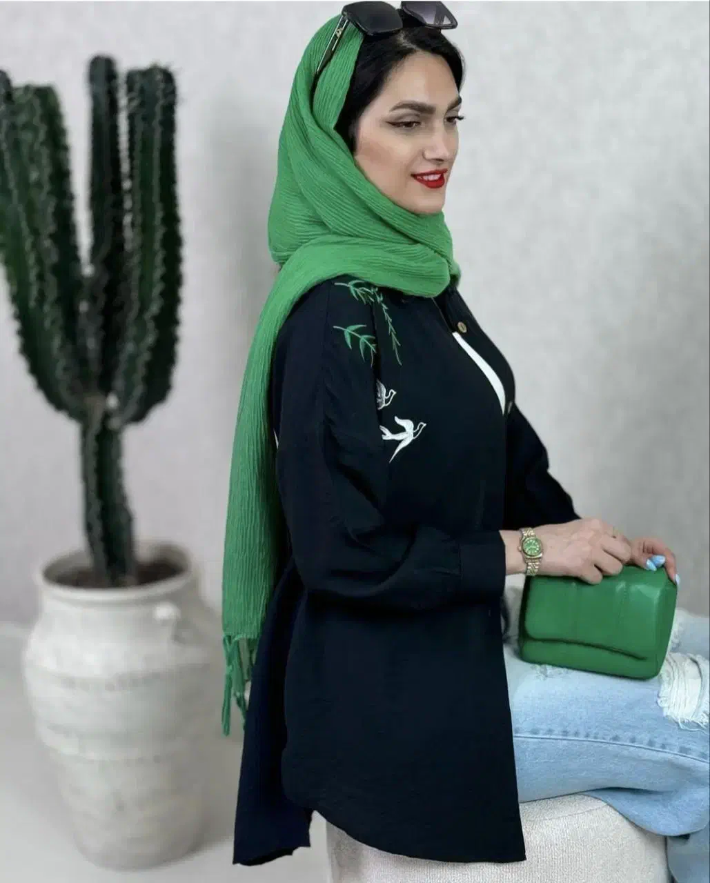 لباس|لباس|چناران, |دیوار