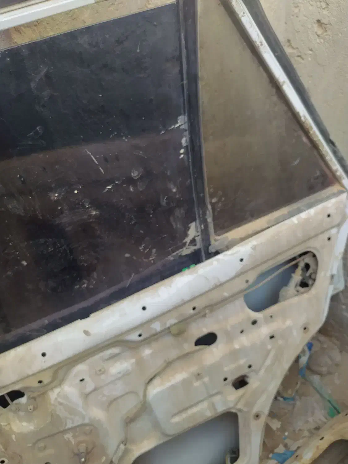 دینام با درب ماشین چهار حلقه لاستیک با رینگ|قطعات یدکی و لوازم جانبی|زابل, |دیوار