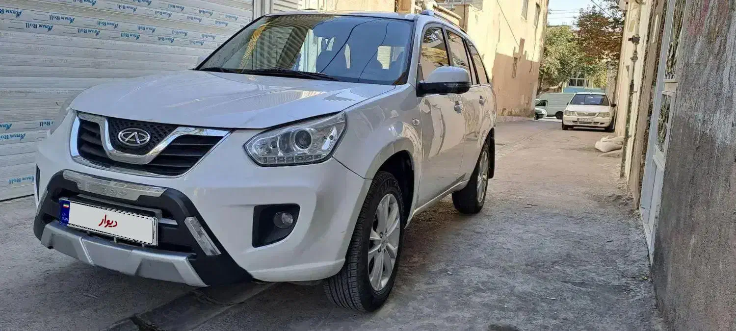 x33 نیو مدل 95 اتومات کم کار|خودرو سواری و وانت|مشهد, کوی المهدی|دیوار