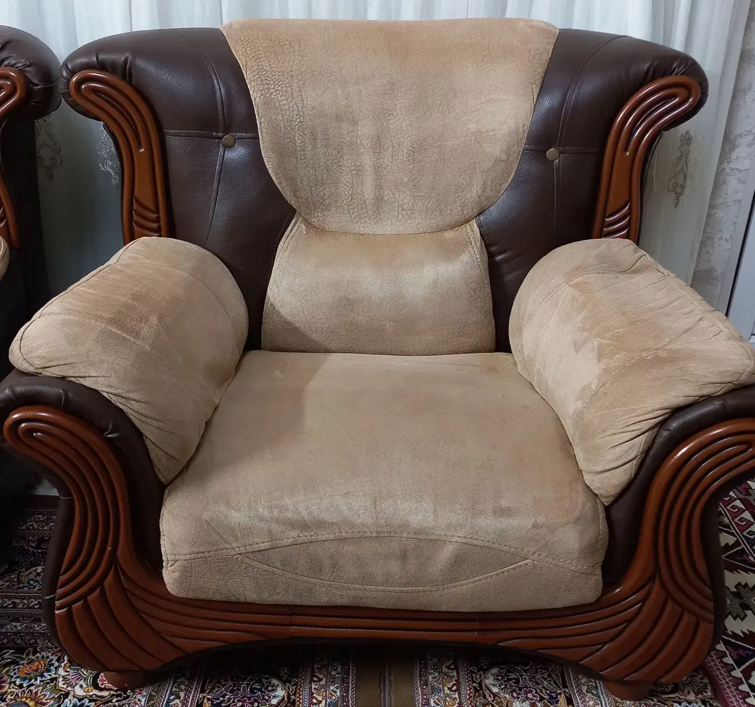 مبل راحتی(شرکت  زادیس)|مبلمان خانگی و میز عسلی|اردبیل, |دیوار