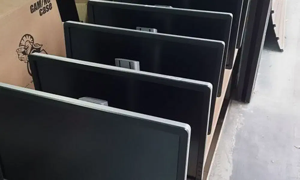 مانیتور 19-22-24-27-29 دل و سامسونگ|قطعات و لوازم جانبی رایانه|مشهد, عامل|دیوار