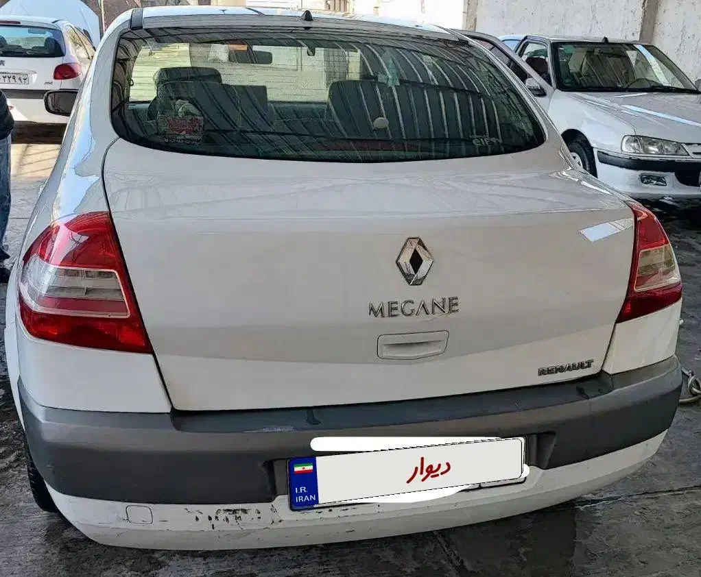 مگان ۱۶۰۰ دنده ای|خودرو سواری و وانت|شیراز, تندگویان|دیوار