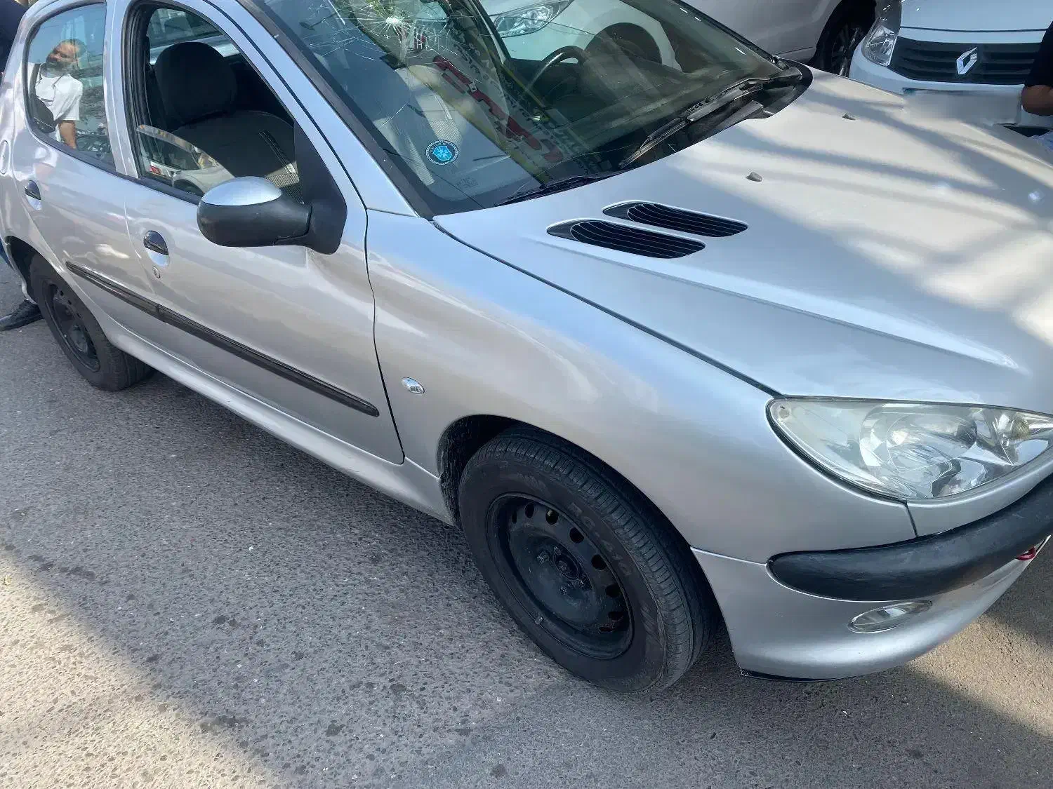 ۲۰۶ تیپ ۲|خودرو سواری و وانت|رشت, یخسازی|دیوار