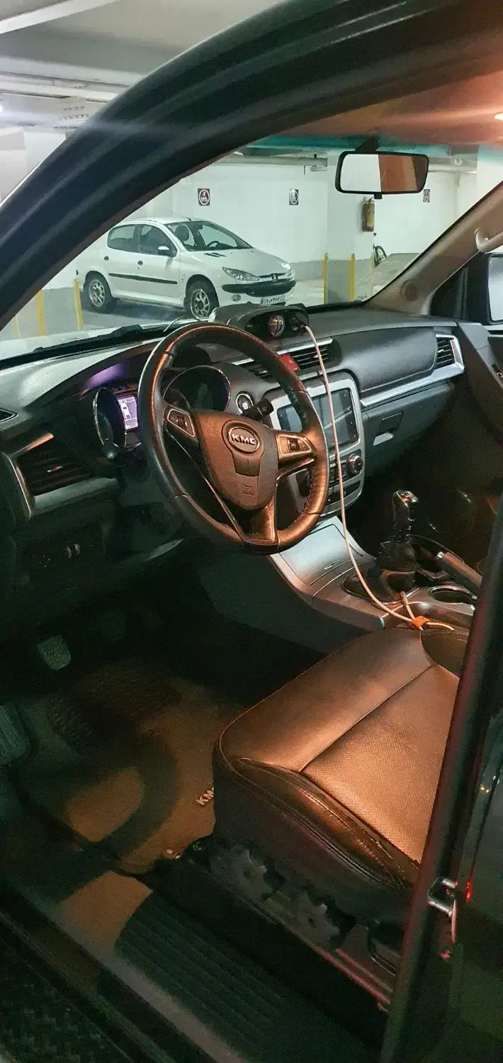 کا ام سی( T8 (kmc|خودرو سواری و وانت|الوند, |دیوار