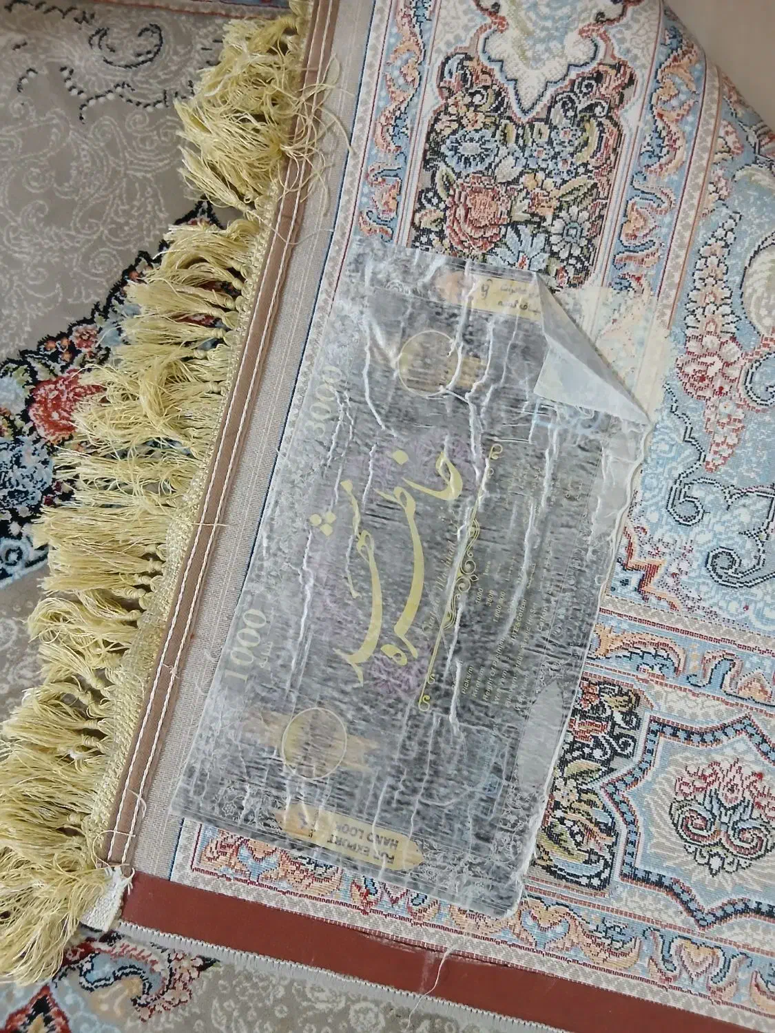 دوتا فرش ۹ متری ویک دونه ۶ متری ترکم ۳۰۰۰و۱۰۰۰شونه|فرش|پاکدشت, پاکدشت (مامازند)|دیوار