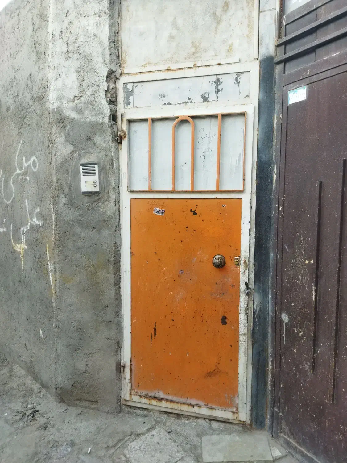 آپارتمان اجاره طبقه 3 مرادقلی 31|اجارهٔ آپارتمان|زاهدان, |دیوار