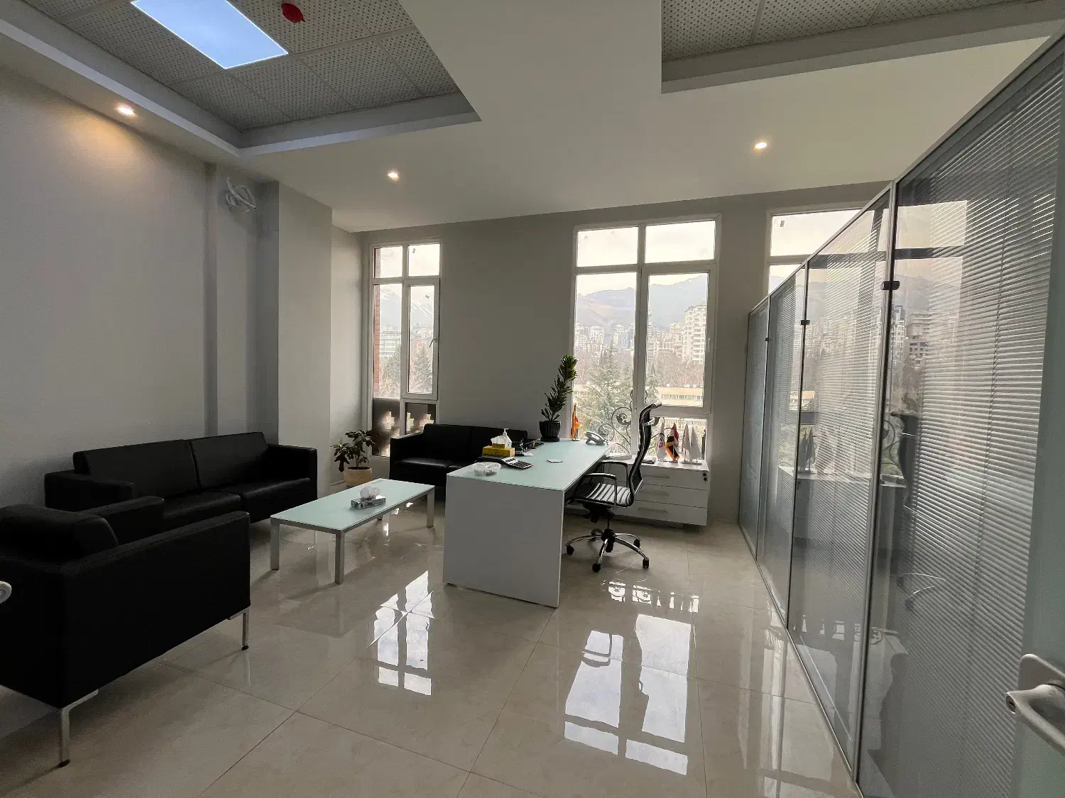 ۱۱۵ متر موقعیت اداری زعفرانیه|اجارهٔ دفتر کار، اتاق اداری، مطب|تهران, زعفرانیه|دیوار