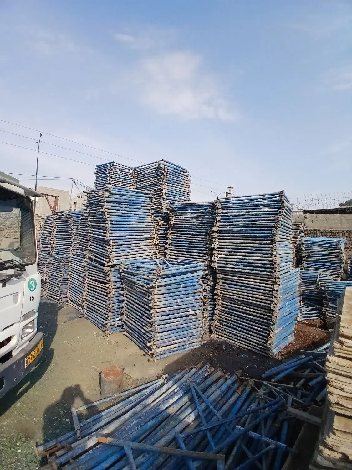 اسکافلد مثلثی در حد نو شرکتی|مصالح و تجهیزات ساختمان|تهران, میدان میوه و تره‌بار مرکزی|دیوار