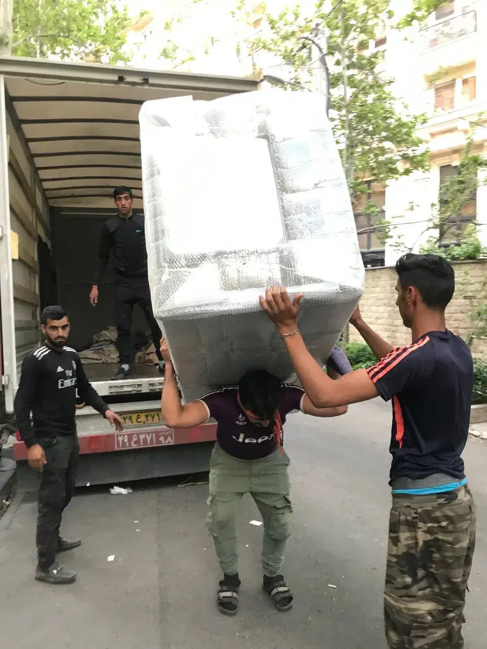 شرکت خدمات نظافتی مبلشوی سمپاشی کفسابی نشتیابی کاخ|خدمات نظافت|ایلام, |دیوار