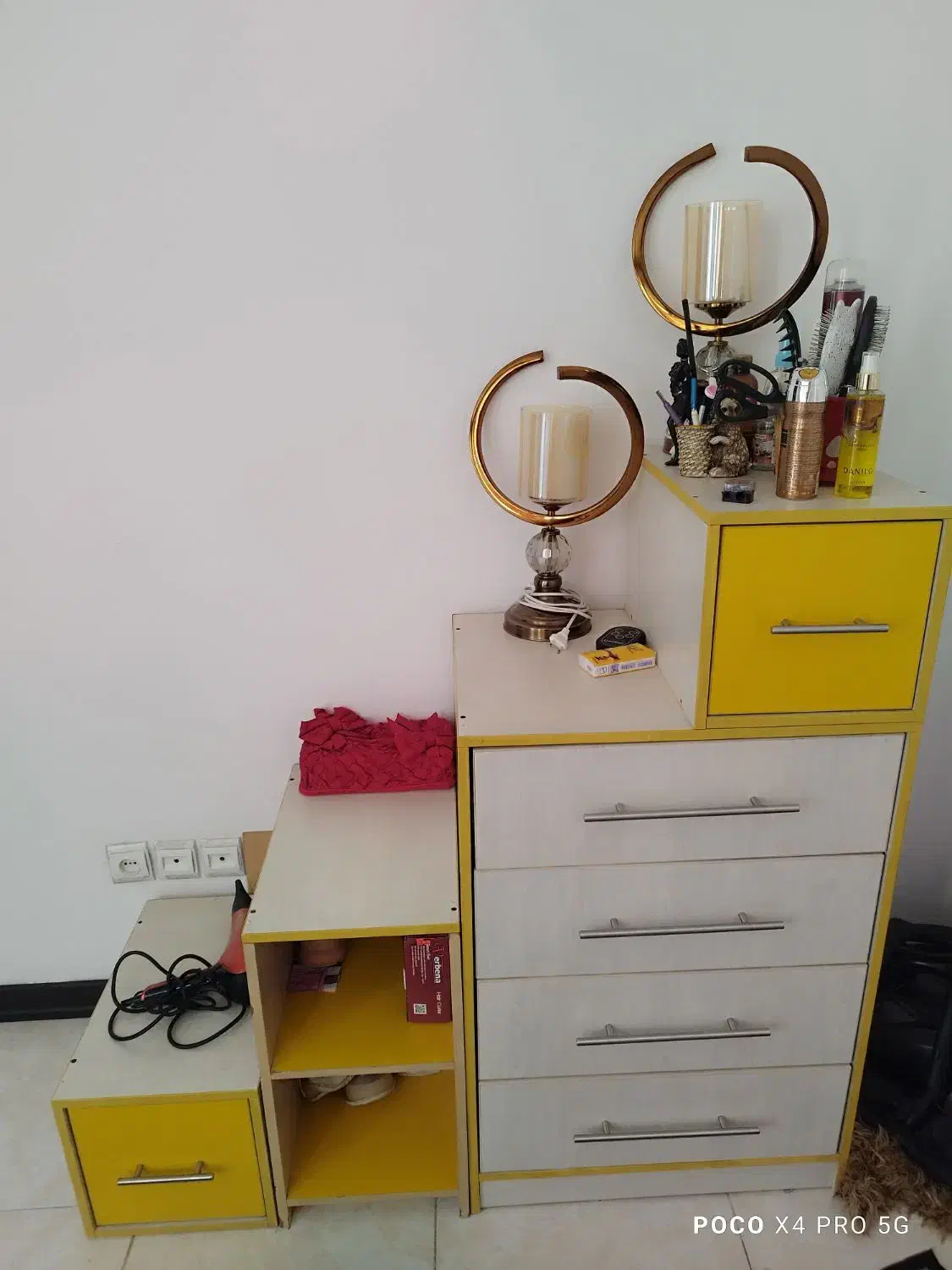 تخت کودک و نوجوان|تخت و صندلی بچه|شاهینشهر, گرگاب|دیوار