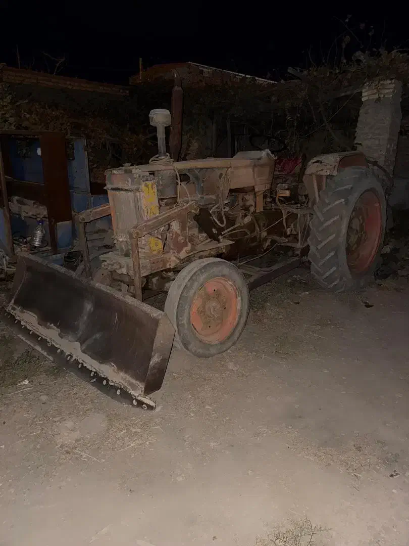 تراکتور رومانی|خودرو سنگین|بردسیر, |دیوار