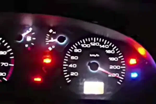 باطری سازی مکانیکی امداد خوردرو|خدمات موتور و ماشین|زنجان, |دیوار