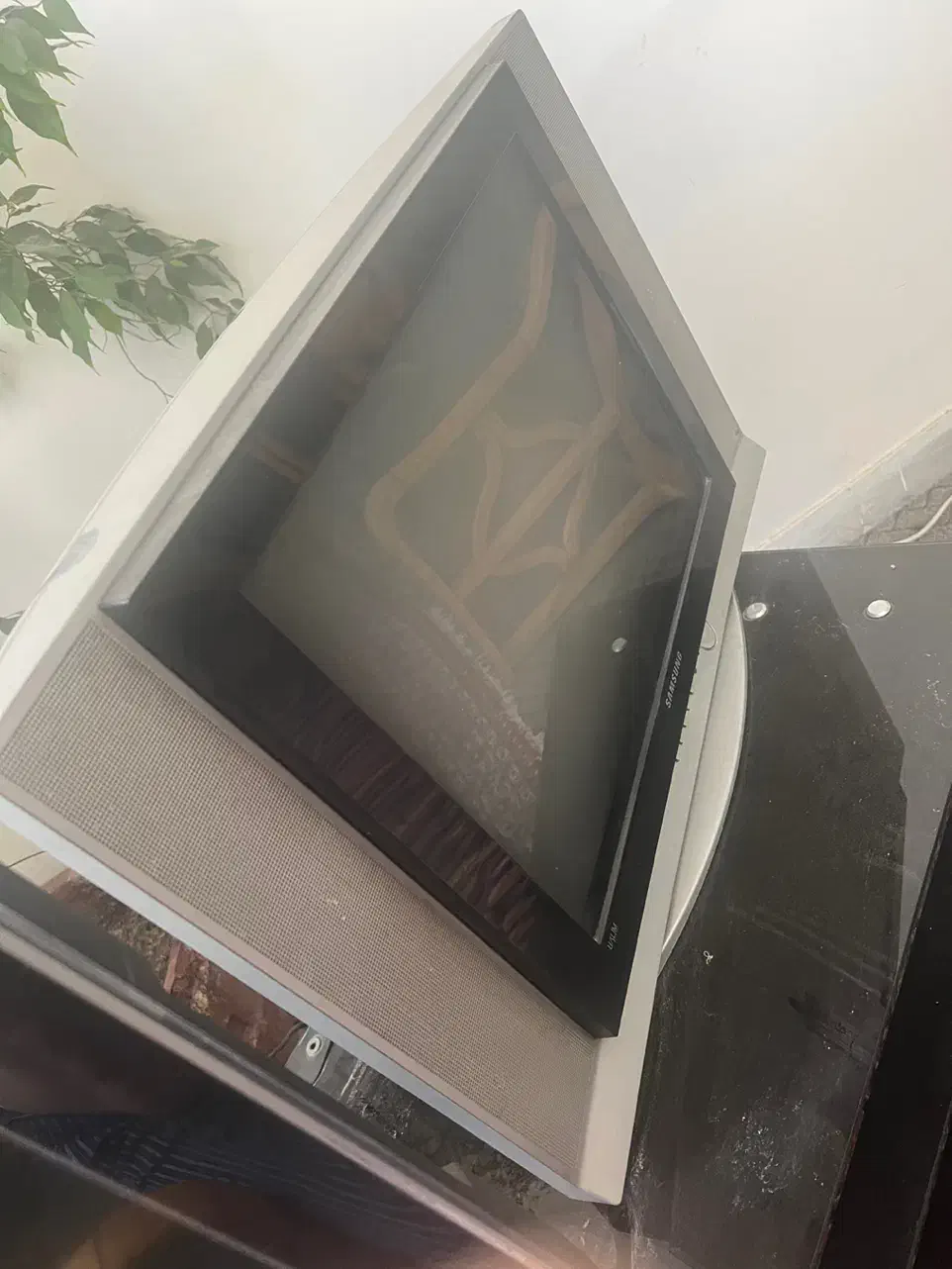 تلویزیون سامسونگ۲۱|تلویزیون و پروژکتور|کرمان, |دیوار