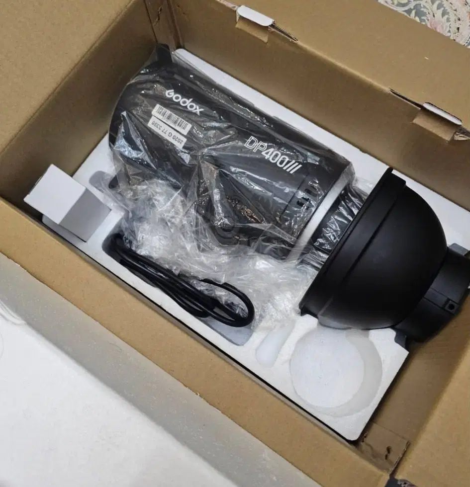 فلاش عکاسی گودکس Dp 400 III|دوربین عکاسی و فیلمبرداری|تهران, شهرک صدرا|دیوار
