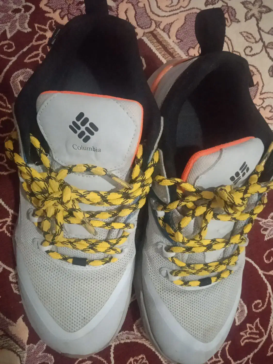 کفش سالم فقط دوبار پوشیده شده|کیف، کفش، کمربند|خلخال, |دیوار