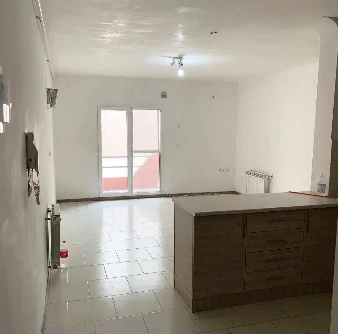 اجاره مسکن مهر تک خواب آسانسور|اجارهٔ آپارتمان|رشت, کوی غلام نیا|دیوار